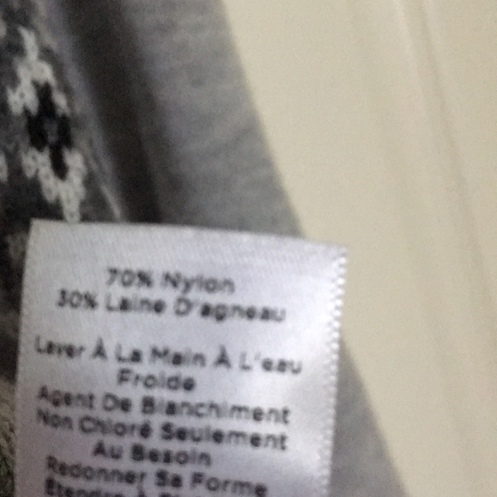 Talbots pullover Sweater! - Picture 6 of 7